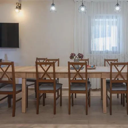 Jakasa Ferienhaus