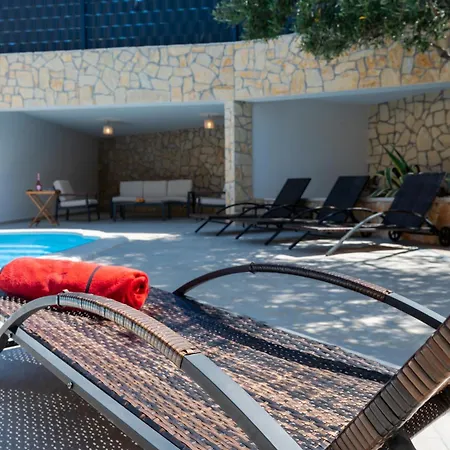 Jakasa Ferienhaus Trogir
